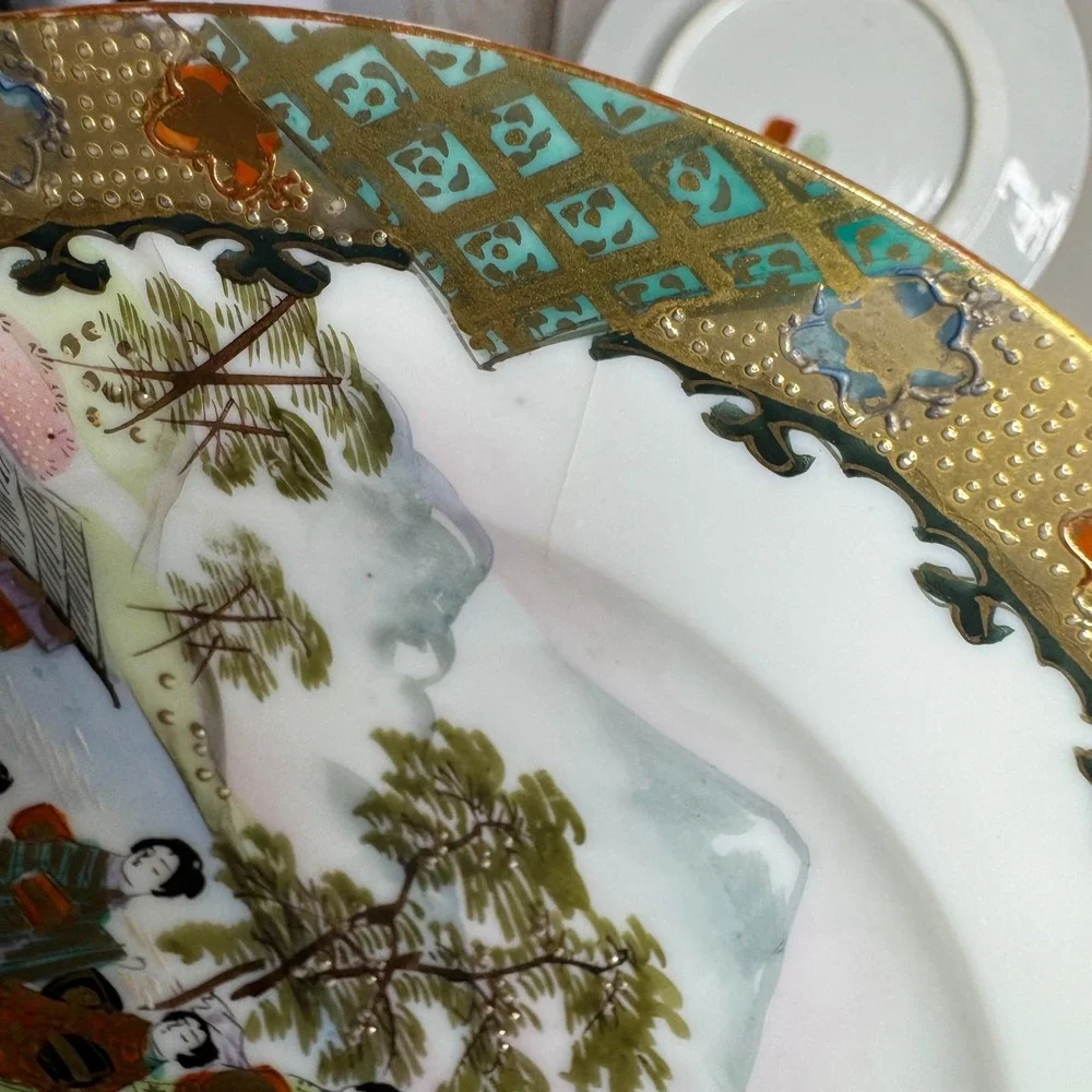 Vintage 5-Pc Kutani Japanese Eggshell Porcelain Teacup & Bread‎ Plates Gold Gilt
